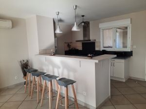 Cuisine du gîte l'Instant Présent, gîte avec piscine privée en Ardèche