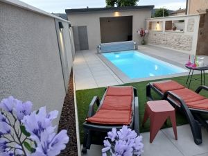 Gite avec piscine privée en Ardèche